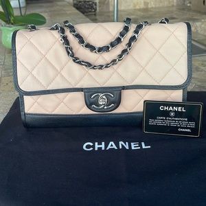 Chanel bag medium L 10 H 7 W 3